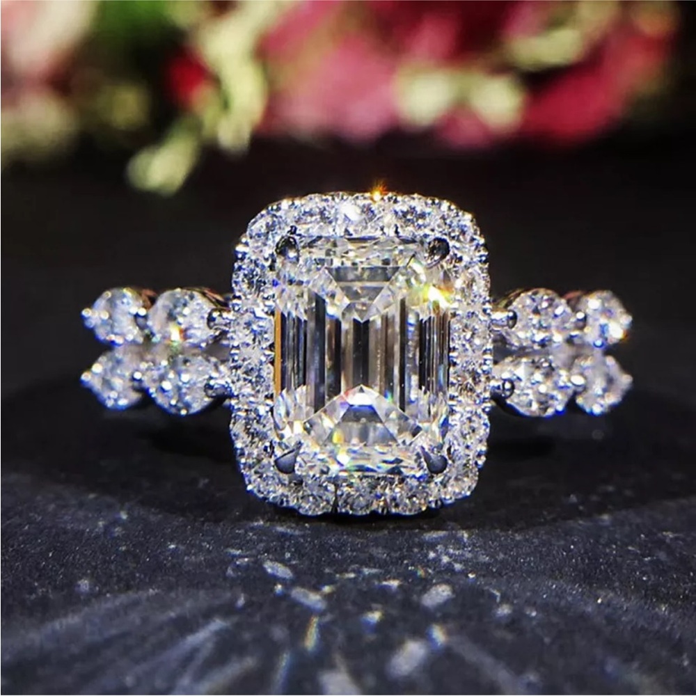 Size 7 Temperament Square Diamond Ring Marriage Proposal Shaped Diamond Female